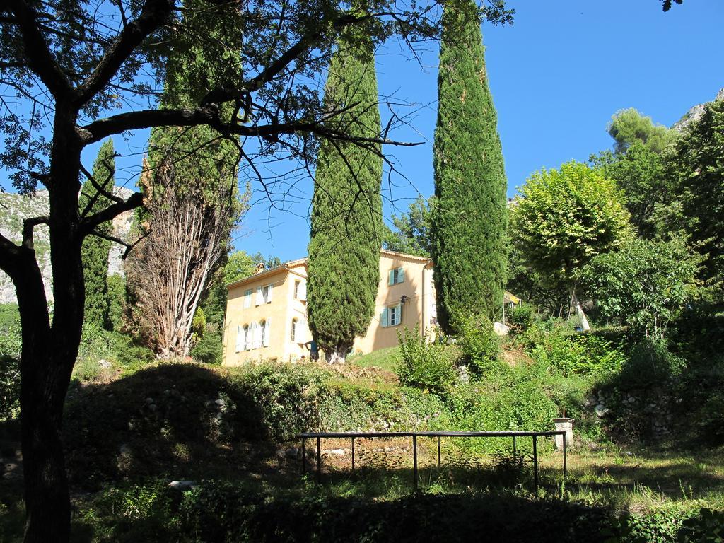 Mymoustiers Villa ภายนอก รูปภาพ