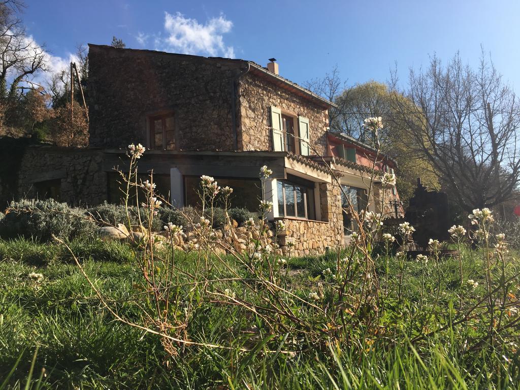 Mymoustiers Villa ภายนอก รูปภาพ