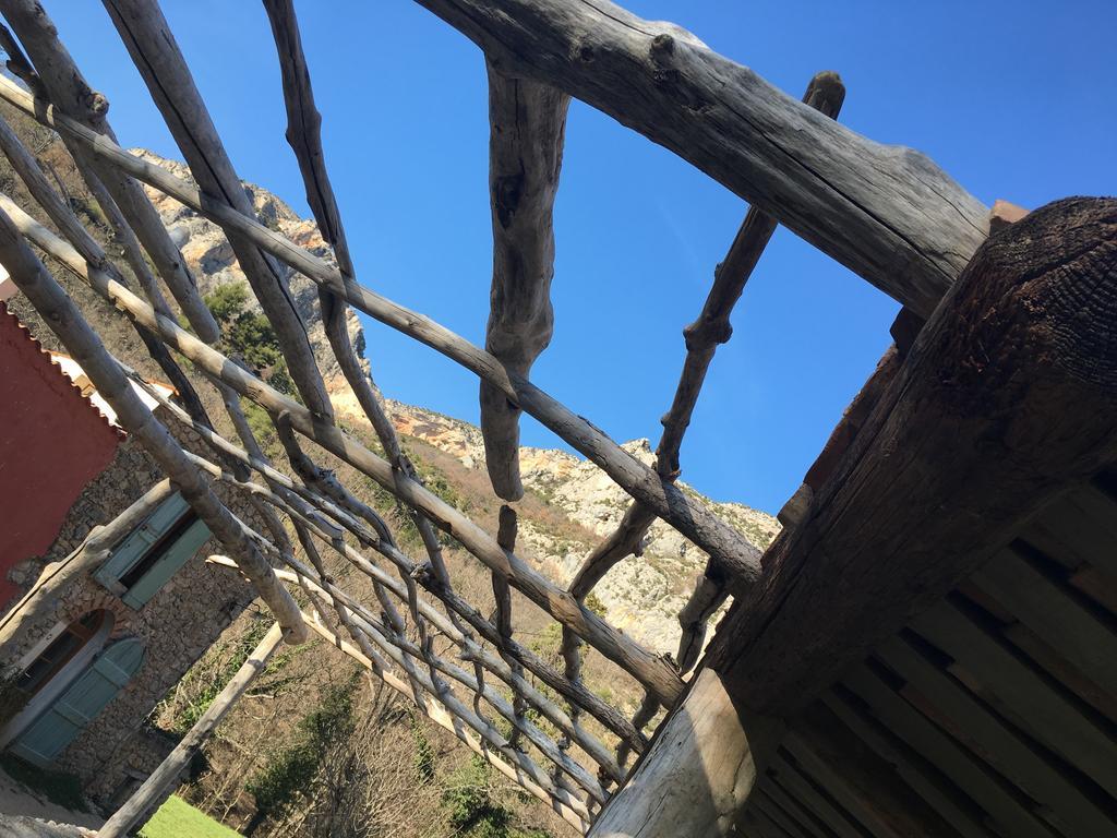 Mymoustiers Villa ภายนอก รูปภาพ