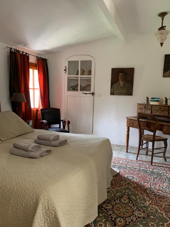 Mymoustiers Villa ภายนอก รูปภาพ