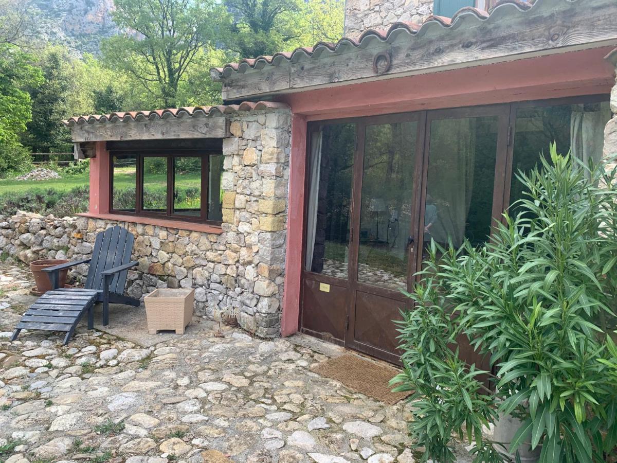 Mymoustiers Villa ภายนอก รูปภาพ